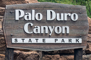 palo duro sign